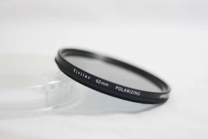 VIVITAR 62MM SLIM LINE POLARIZING CAMERA LENS FILTER (MINT) - Picture 1 of 2