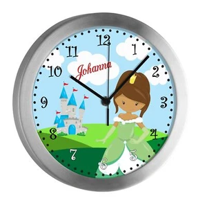 Kinderuhr mit Namen Kinder Funkuhr leise Wanduhr Kinderzimmer Uhr Prinzessin - Bild 1 von 6