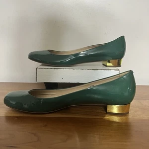 Women’s J Crew Harper Gold Heel Green Patent Leather Short Heel Shoes Size 9 - Picture 1 of 7
