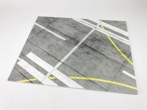 1/48 Modern NATO Airfield Type 9 Diorama Base with 3D Effect (380x320mm) - Foto 1 di 1
