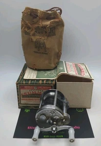 Vintage Pflueger-Summit 1993-L-Engraved Fishing Reel In Box with Manual - Picture 1 of 14