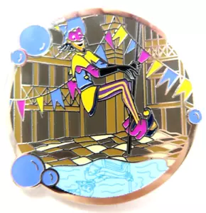 Spilla Disney Riflessi Mistero Gobbo del Clopin di Notre Dame - Foto 1 di 2
