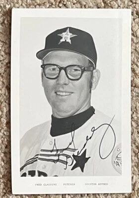 FRED GLADDING HOUSTON ASTROS SIGNED 3.5 x 5.5 PHOTO - light creasing - Image 1 of 2