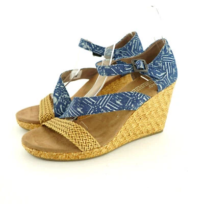 Cuñas Clarissa envueltas para mujer Toms (talla 7,5), azul/textil batik Foto 1 de 4