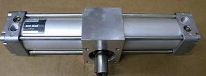 BOSCH 0-822-933-122 ROTARY ACTUATOR NEW 0822933122 - Picture 1 of 4