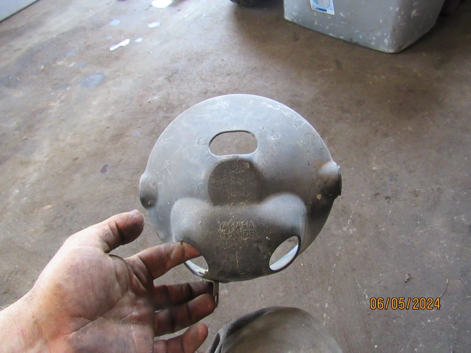 Yamaha XS400 J 1982 Maxim Faro Cucharón Carcasa Foto 1 de 1