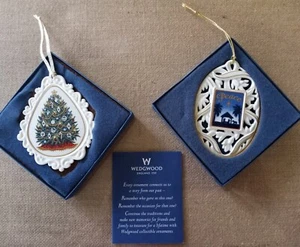 2 Vintage Wedgwood Christmas Tree Nativity Peace Ornaments England 1997 in BOX - Picture 1 of 4