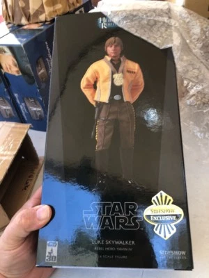@ Sideshow Exclusive STAR WARS LUKE SKYWALKER rebel hero YAVIN IV 1:6 figure - Image 1 of 4