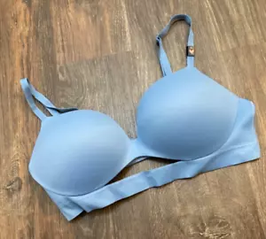 NWT Victoria's Secret Faded Denim Blue 38C Incredible Wireless Push-Up Bra - Picture 1 of 5