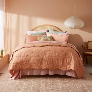 MyHouse Wave Coverlet Set Queen/King - Picture 1 of 4