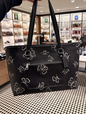 Bolso Coach Station negro con estampado de mariposas CCK87 NUEVO CON ETIQUETAS Foto 1 de 4