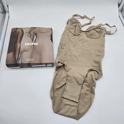 SKIMS Seamless Sculpt Brief Bodysuit Clay Small S Shapewear Adjustable NWT - Image 1 of 4