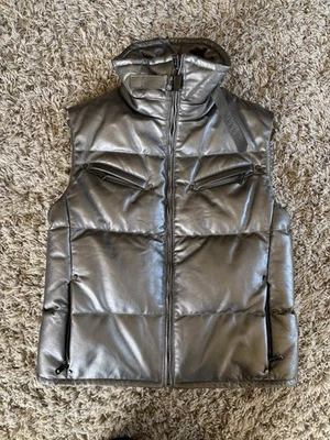 Chaleco acolchado de cuero de cordero Ralph Lauren para mujer talla 4 gris metálico Foto 1 de 4