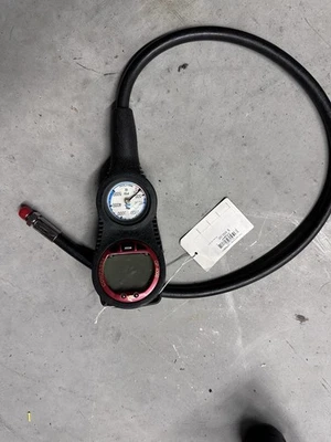 Consola de computadora IST GP-4000 Foto 1 de 2