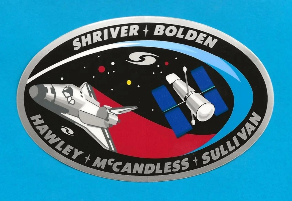 NASA SPACE SHUTTLE STS-31 CREW PATCH ADHESIVE STICKER - H30 - Image 1 of 1