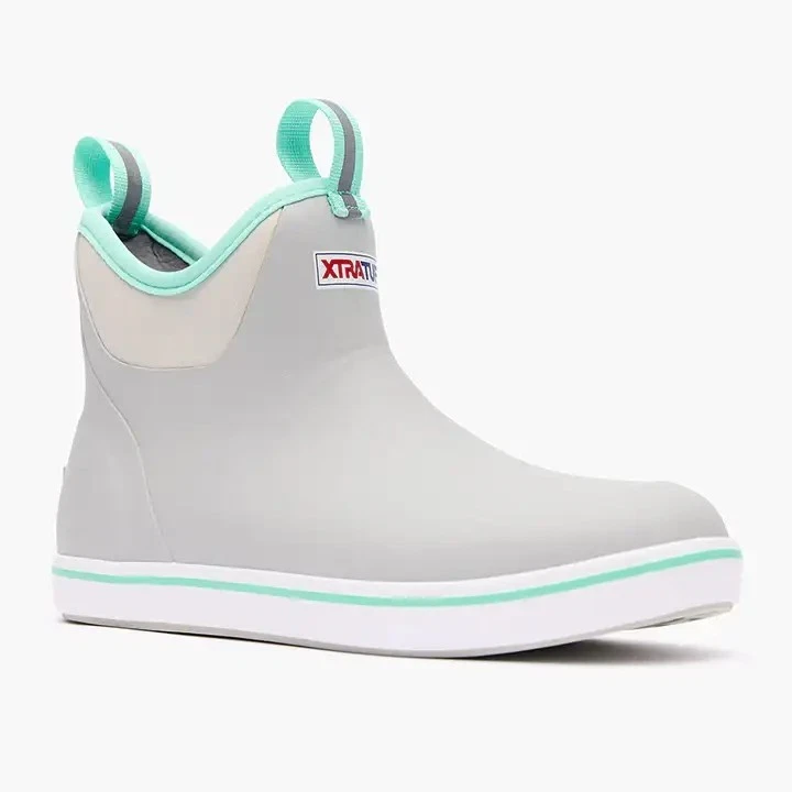 XTRATUF Mujer’s Bota de Cubierta al Tobillo – Botas de Cubierta al Tobillo Impermeables Antideslizantes Foto 1 de 1