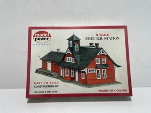 B4 Model Power N Scale Model Train Building Kit Erie Railroad Train Station New - Picture 1 of 3