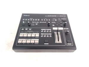 Roland V-40HD Switcher (1206-3-1) - Picture 1 of 6