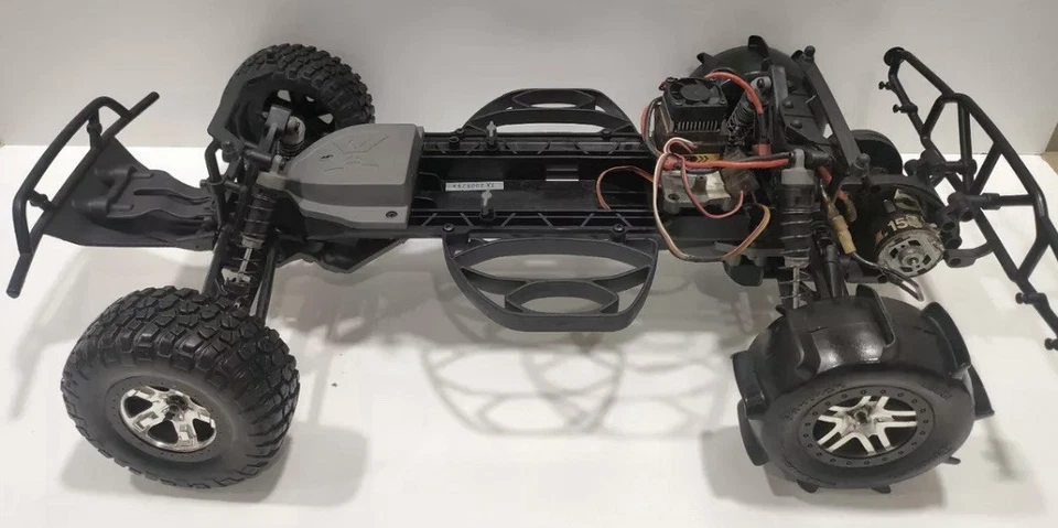 Horizon Hobby ECX Torment 2WD Short Course Truck Brushed - Image 1 of 4