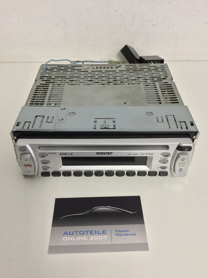 Sony Autoradio CDX-L400X CD Radio silber Autoradio CD-Player Audio entheiratet - Bild 1 von 1