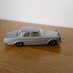 Matchbox Superfast No 46 Mercedes 300se Coupe Rarer Silver VGC Used Unboxed. - Picture 1 of 9