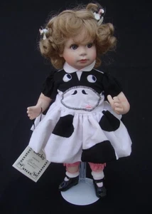 RARE 1993 The Hamilton Collection Heritage Porcelain Doll - Becky 14" - Picture 1 of 5