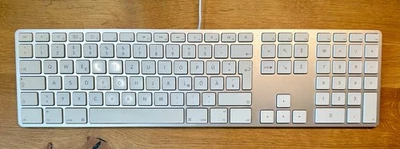 Apple Aluminium Keyboard A1243 USB QWERTZ Deutsch - Bild 1 von 4