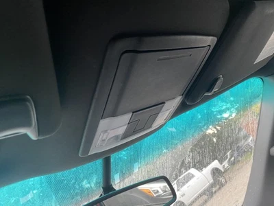 Used Front Upper Center Console fits: 2014 Ford Explorer roof w/o sunroof Front - Imagem 1 de 4