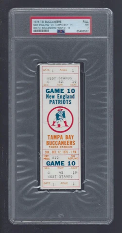 PSA 7 -  TAMPA BAY BUCCANEERS 0-14 GO WINLESS  1976 vs PATRIOTS NFL FULL TICKET Cover