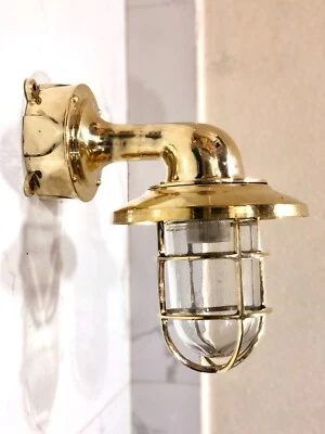 Aplique de pared de latón réplica marina luz con caja de conexiones de pantalla alta calidad Foto 1 de 4