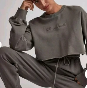 C&M Camilla and Marc Josef Cropped Sweater Sweatshirt Jumper Logo Raw Hem S GRC - Picture 1 of 14