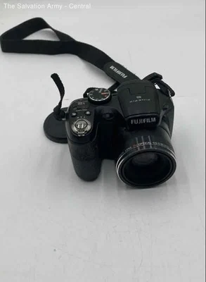 Fujifilm FinePix 5 Black Built-in Flash Auto Focus Digital Camera - Image 1 of 4
