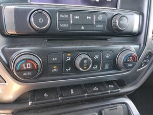 Temperature Control With Rear Defrost Opt C49 Fits 15-22 COLORADO 2899858 - Picture 1 of 12