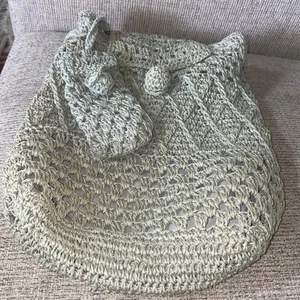 Grau gehäkelt Handarbeit Tasche Rucksack Korb mit Handytasche Neu - Bild 1 von 4