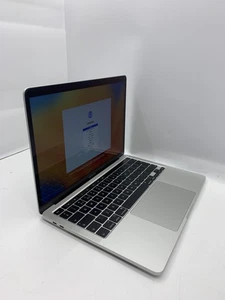 APPLE MACBOOKPRO16,2 I5-1038NG7 16 GB RAM 512 GB ENGLISH, GREAT BRITAIN - Afbeelding 1 van 1