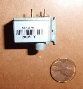 MACOM RF K-Band 5Vdc/8mW Transceiver/Gunnplexor 24,125GHz - #MACS-007801-V - Bild 1 von 4