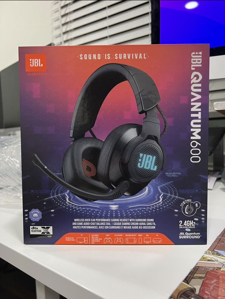 JBL Quantum 600 Wireless Over-Ear Gaming Headset with Microphone and RGB - Black