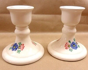 2 HOME INTERIORS BY LASTING PRODUCTS INC. USA CANDLESTICKS HAND PAINTED CERAMIC - Bild 1 von 6