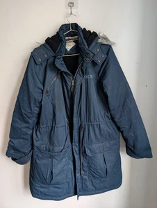 Manchester City blauer wattierter Mantel mit Kapuze Kunstfellbesatz Kapuze Gr. 18 (T26) - Bild 1 von 11