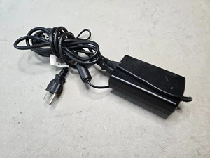 Li Shin LSE9901B1250 AC Power Adapter 12V 4.16A - Picture 1 of 4