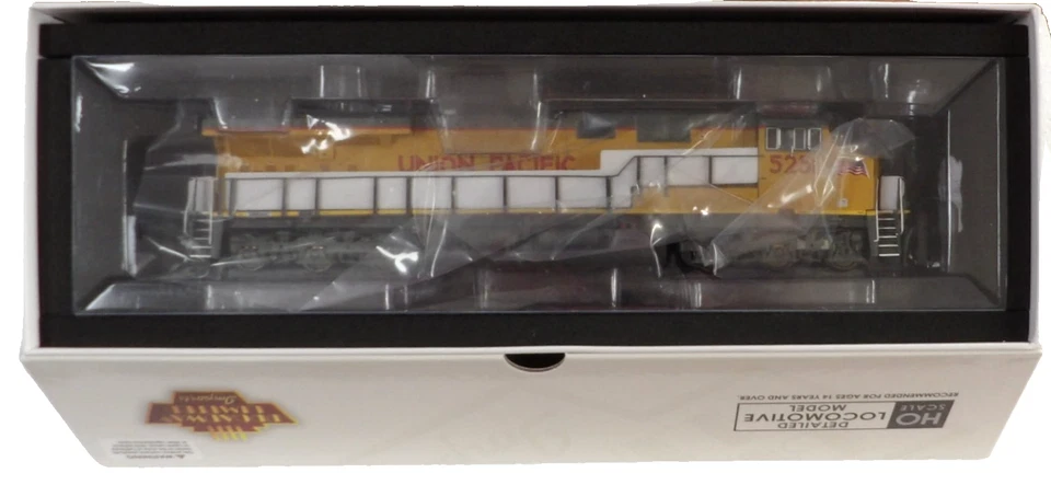 HO Broadway Limited 8563 UP Union Pacific 5251 ES44AC w/small flag DCC Ready - Image 1 of 4