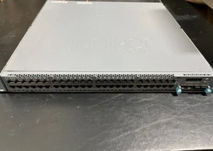 JUNIPER EX4300-48P PoE+ 2x 1100W AC AFO EX-UM-4X4SFP Modul - Bild 1 von 4