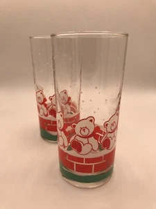 Vintage Christmas Barware Highball Glasses Teddy Bears Snowy Scene Brazil Glass - Bild 1 von 5