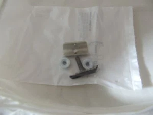 EMC EM 20BM-MP mini bond Shield bond connector with molded pair saver 10 each - Picture 1 of 1