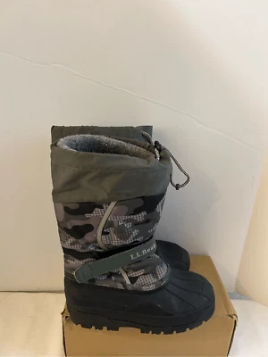 LL Bean snow boots camp green youth size 3 Foto 1 de 4
