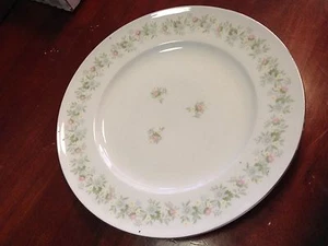 Johann Haviland Bavaria "Forever Spring" - dinner plate 10 1/8"- - Picture 1 of 5