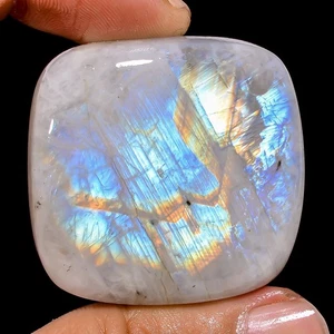 natural rainbow MOONSTONE cushion shape loose gemstone 145.10 Cts. (34x36x11 mm) - Picture 1 of 7