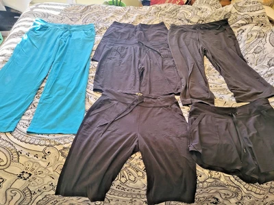 Lote de 6 piezas de entrenamiento para damas talla grande Athletic Works, Tek Gear Foto 1 de 4