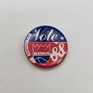 Vintage 1988 SACRAMENTO KINGS NBA Officially Licensed VOTE Button Pin Badge 80’s - Picture 1 of 2