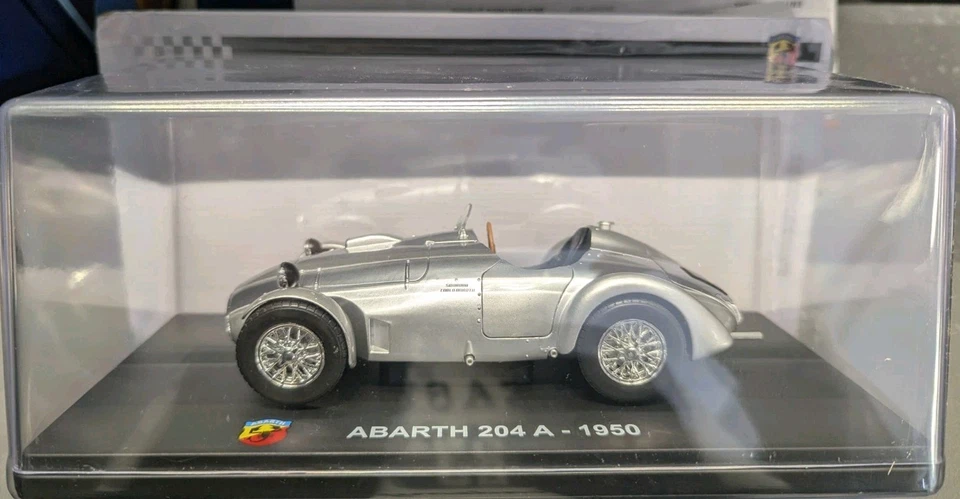 Abarth 204 A - 1950 - Modellino 1/24 - Hachette - Uscita n.6 - Immagine 1 di 4